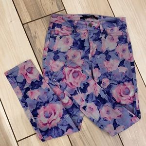 Mid to high waist Joe’s jeans water color flower